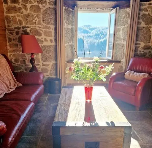 D'oustrac, Vue Imprenable Sur De Maury Feriehus