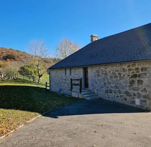 Feriehus D'oustrac, Vue Imprenable Sur De Maury Saint-Amans-des-Cots