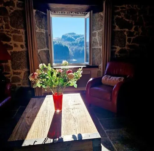 Feriehus D'oustrac, Vue Imprenable Sur De Maury Saint-Amans-des-Cots