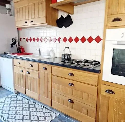 Feriehus D'oustrac, Vue Imprenable Sur De Maury *